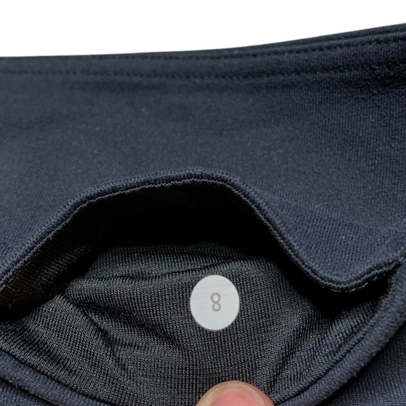 Lululemon Black Mid Rise Capri Leggings Size 8 - Picture 4 of 8